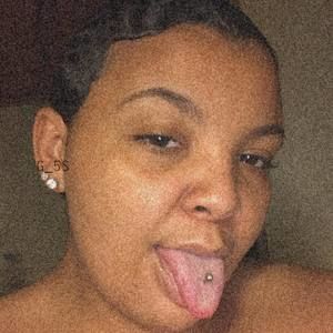 Meet your Posher, Jade